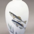 Small vase - With fish and aquatic scene