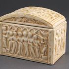 Box with cover - From the Old Ivory series