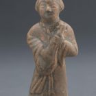 Statuette - Standing lady holding a string instrument (pi-pá)