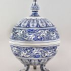 Ornamental vessel - With the so-called Persian decoration, from the Moresque series