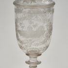 Footed goblet with lid - With Amorettes