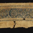 Fabric fragment - Fragment of linen tabby with inset frieze