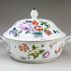 Tureen with lid