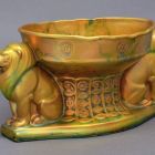 Footed bowl - With lions