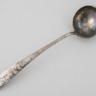 Serving spoon