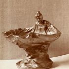 Exhibition photograph - eozin-glazed Zsolnay bowl designed by Sándor Apáti Abt, Christmas Exhibition of the Association of Applied Arts 1900
