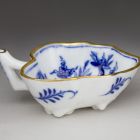 Sugar dish - Leaf shaped, with the so-called onion pattern or Zwiebelmuster (part of a tableware set for 12 persons)