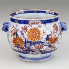 Ornamental vessel - With japonaiserie (imari styled) decoration