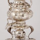 Samovar (hot water urn)