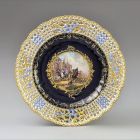 Ornamental plate - Decorated with a hunting scene