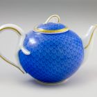 Tea pot with lid - With blue scales