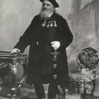 Full-length photo - Vilmos Zsolnay (1828-1900)