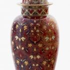 Vase with lid