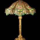 Table lamp - With lampshade made of Tiffany glass