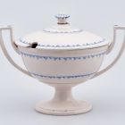 Talpas csésze fedéllel