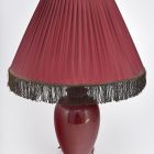 Table lamp with lampshade - With red glaze and metal mount imitated rim