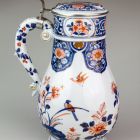 Jug with lid