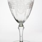 Footed wine glass