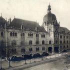 Architectural photograph - main facade of the Museum of Applied Arts