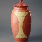 Ornamental vessel with lid - Urn-shaped