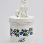 Tobacco pot with cover - With dog on the lid and AOE monogram on the body