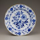 Plate - With the so-called onion pattern or Zwiebelmuster (part of a tableware set for 12 persons)