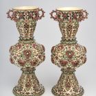 Pair of vases - With oriental and pierced decoration