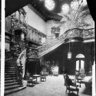 Interior photograph - lobby of the Károlyi-Csekonics palace (Budapest, Múzeum u. 17.)