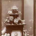 Exhibition photograph - artworks of porcelain of Selma Strasser-Feldau's collection at the exhibition of " Amateur Collectors" of the Museum of Applied Arts 1907 (XIII. vitrine)