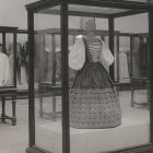 Exhibition photograph - Katalin of Brandenburg's costume at the exhibition of the hungarian costume history in the Museum of Applied Arts, in 1936