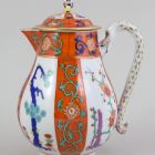 Small jug with lid - With Gödöllő pattern