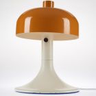 Table lamp